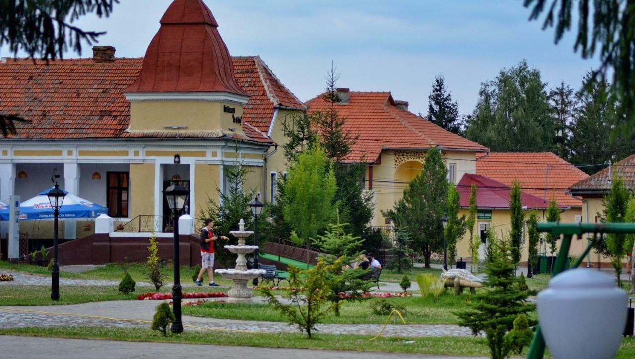 Pensiunea Salas Salasu de Sus Exterior foto